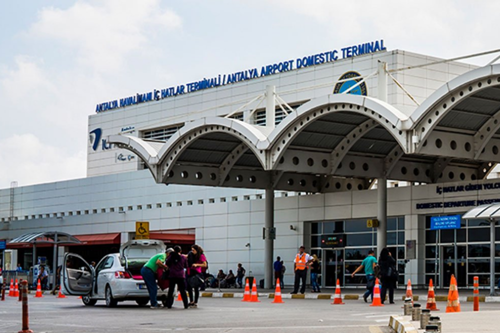 Antalya Havalimanı